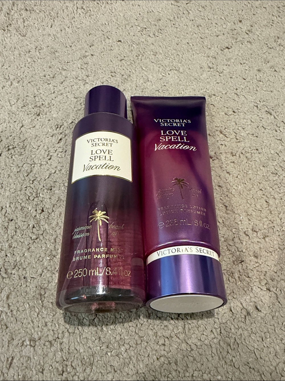 NWT Victoria's Secret Love Spell Vacation Fragrance Mist & Lotion Set - Picture 5 of 7